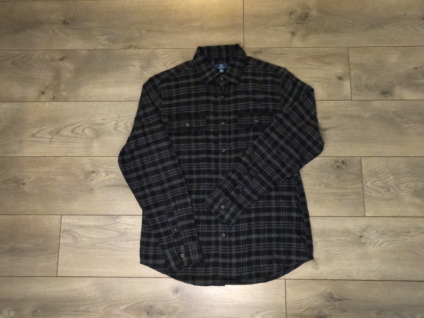 Bubble Letter Flannel - Black/Yellow